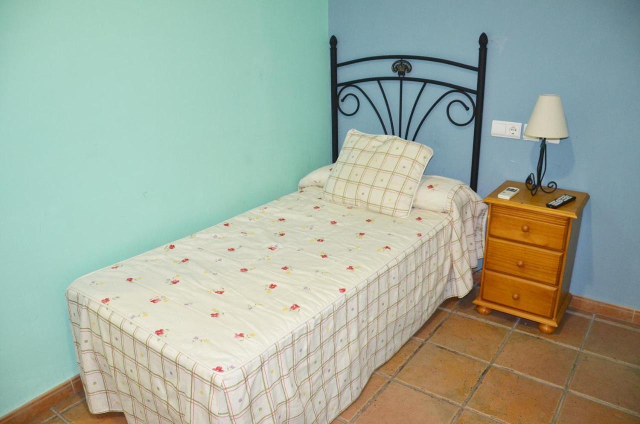 Hostal Restaurante El Parador Alcaracejos Værelse billede